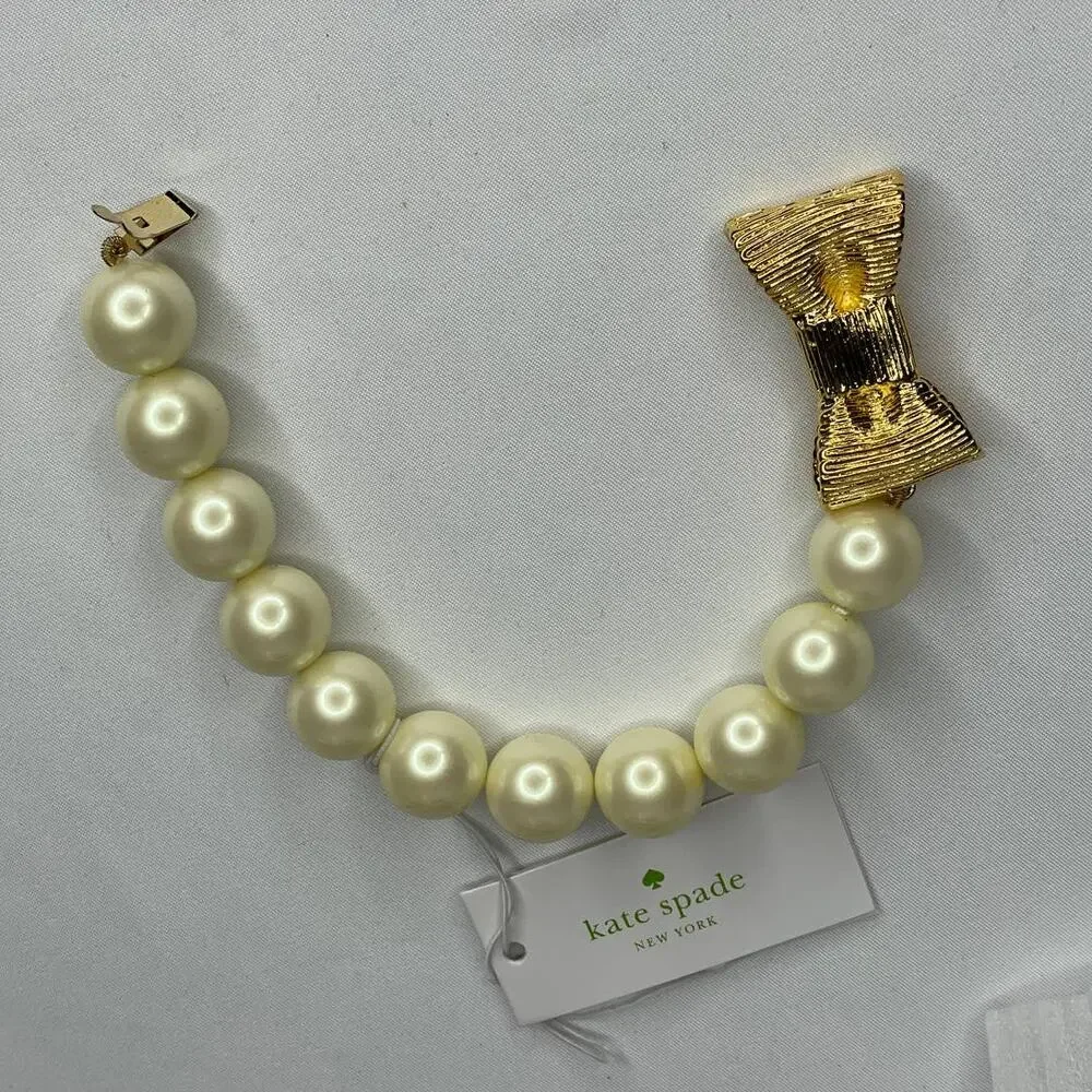 Kate Spade All Wrapped Up In pearls Bracelet Cream / Gold - Picture 6 of 7